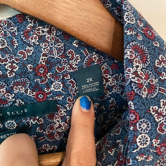 Perry Ellis - Floral print Button Down Shirt - Picture 2 of 6